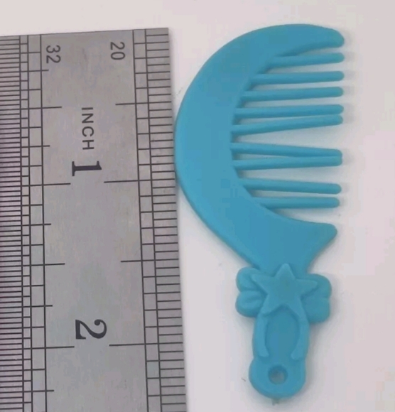 Vintage 1980s Hasbro My Little Pony Blue MLP Comb Accessory Ponies Toy Styling - Picture 3 of 3